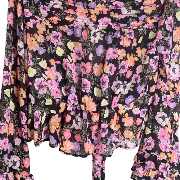 New Free People Maybel Floral Crop Tie Front Blouse Ruffles at Wrists Small SALE - Picture 7 of 7